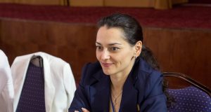 Alexandra Kosteniuk- The champion who won the world crown in three formats of Chess