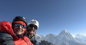 “To feel the infinite”- Couple Harpreet & Navneet Cheema conquer the Everest