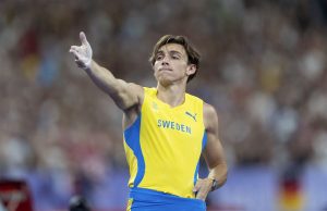 Paris Olympics Day 10: Duplantis sets new pole vault world record