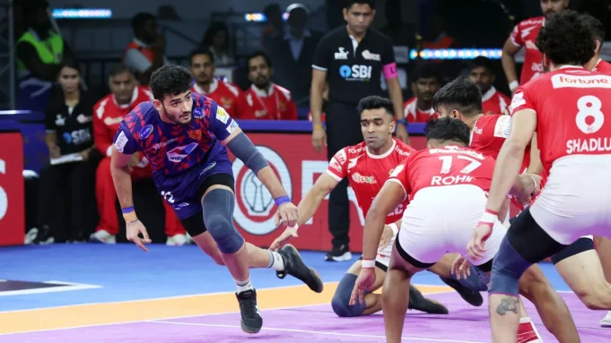 PKL 12- Dabang Delhi K.C. become the first team to qualify