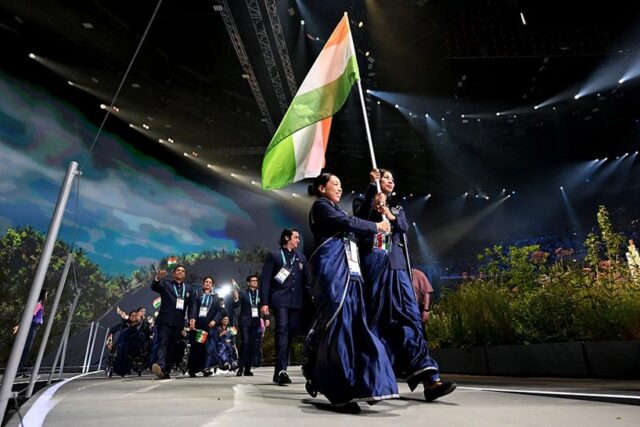 Commonwealth Opening